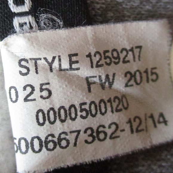 Under Armour Sweatshirt Men's Medium Gray Camo Caliber 1/4 Zip Fleece Pullover‎ - Picture 5 of 6